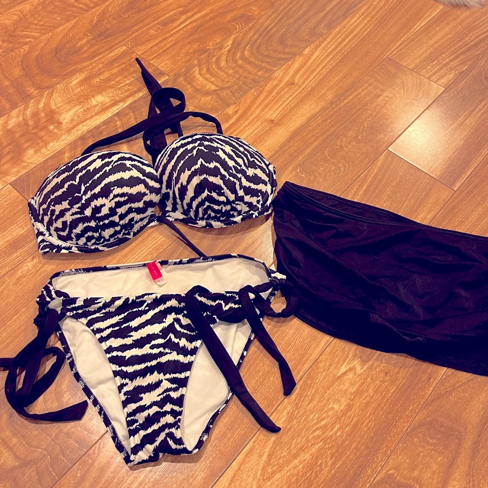 Vs bombshell